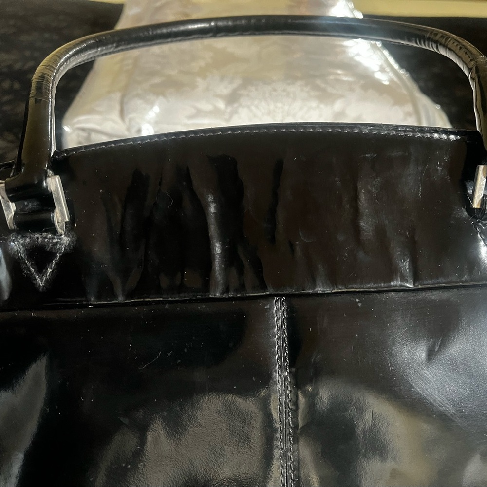 Pollini Glossy Black Leather Piece era 1990’s - Picture 5 of 8